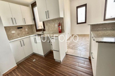 Apartment in Dubai Festival City, Dubai 2 bedrooms, 159 sq.m. № 45961 - photo 11