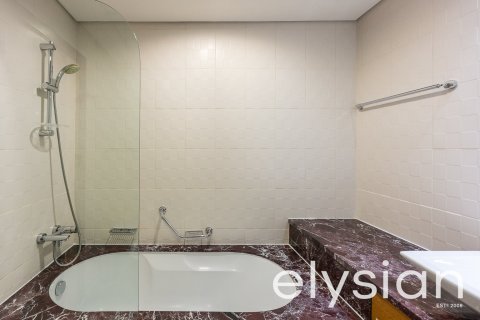 Appartement à Murjan, Jumeirah Beach Residence, Dubai, 2 chambres, 136 m², № 37987 - photo 8
