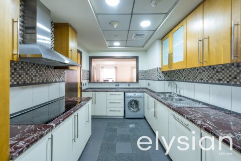 Apartment in Murjan, Jumeirah Beach Residence, Dubai 3 bedrooms, 198 sq.m. № 37985 - photo 5