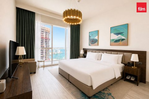 Apartment in Dubai Media City, Dubai 2 bedrooms, 159.3 sq.m. № 141356 - photo 2