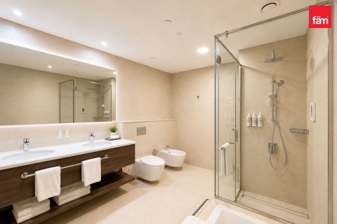 Apartment in Dubai Media City, Dubai 2 bedrooms, 159.3 sq.m. № 141356 - photo 15