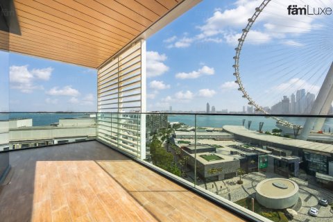 Apartment in Dubai 4 bedrooms, 196.1 sq.m. № 141353