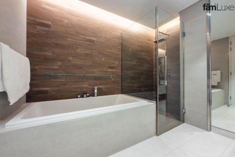 Apartment in Dubai 4 bedrooms, 196.1 sq.m. № 141353 - photo 21