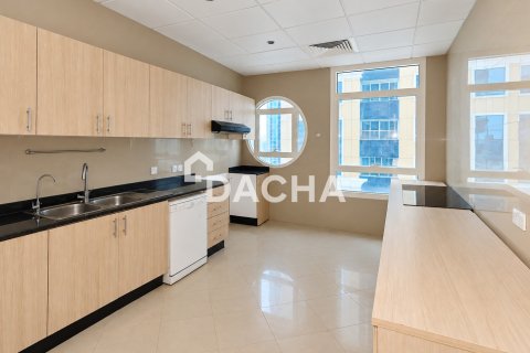 Apartment in Marina Crown, Dubai Marina, Dubai 3 bedrooms, 202 sq.m. № 141361 - photo 10