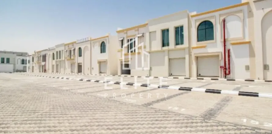 Edificio en Dubai, 20026 m², № 38950