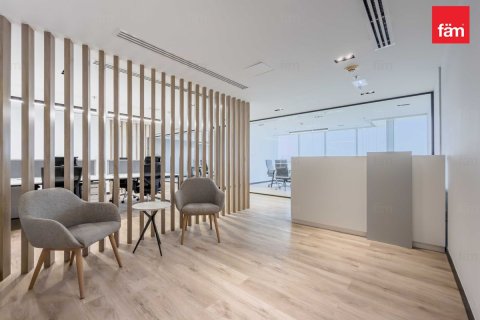 Office in Dubai 102 sq.m. № 115080