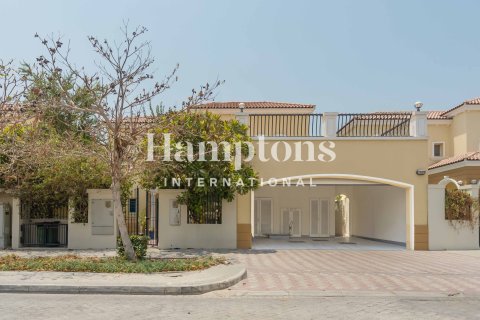 Villa in Jumeirah Park Homes, Jumeirah Park, Dubai 4 bedrooms, 510.00030880 sq.m. № 135089 - photo 11