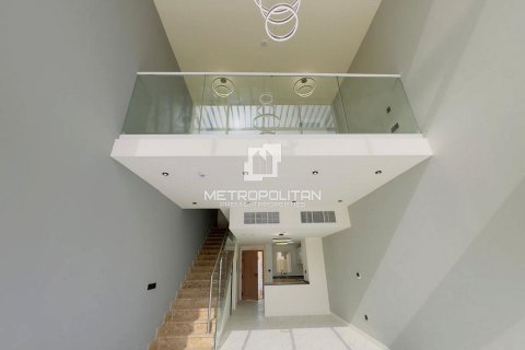 Villa in Rukan, Dubai 2 bedrooms, 97 sq.m. № 73193