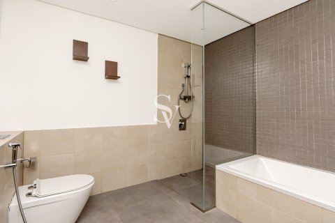Apartment in Al Wasl, Dubai 2 bedrooms, 140 sq.m. № 90003 - photo 12