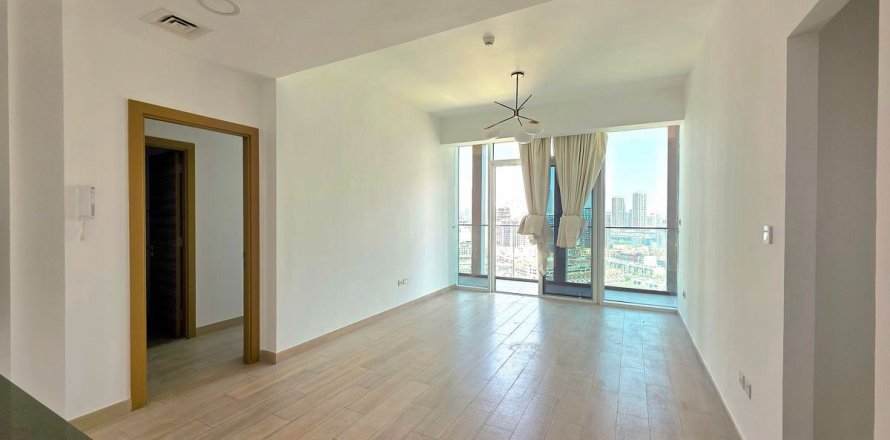 Appartement à Dubai, 3 chambres, 145.9 m², № 117733