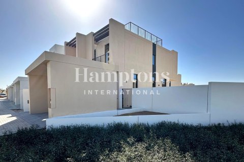 Villa à Dubai South (Dubai World Central), Dubai, 4 chambres, 372.88012595 m², № 119221 - photo 6