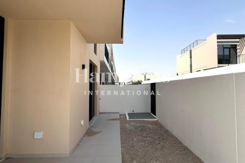 Villa à Dubai South (Dubai World Central), Dubai, 4 chambres, 354.51970606 m², № 119222 - photo 16