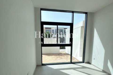Villa à Dubai South (Dubai World Central), Dubai, 4 chambres, 354.51970606 m², № 119222 - photo 2