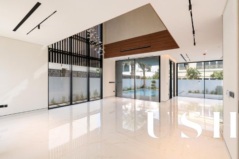 Villa in Jumeirah Park, Dubai 4 bedrooms, 510 sq.m. № 39019 - photo 13