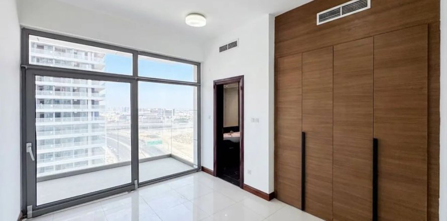 Appartement à Dubai, 2 chambres, 144 m², № 133371