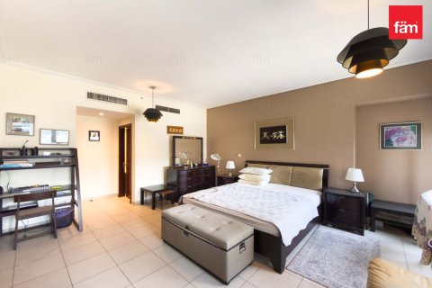 Apartamento en Downtown Dubai (Downtown Burj Dubai), Dubai, 1 dormitorio, 104.9 m², № 133369 - foto 10