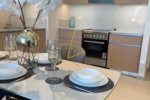 Appartement à Dubai, 1 chambre, 73 m², № 137603 - photo 2