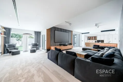 Villa in Green Community West, Green Community, Dubai 6 bedrooms, 557 sq.m. № 122409 - photo 8