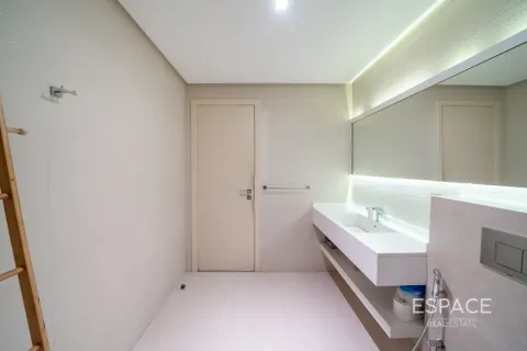 Apartment in West Avenue Tower, Dubai Marina, Dubai 1 bedroom, 83 sq.m. № 122299 - photo 9