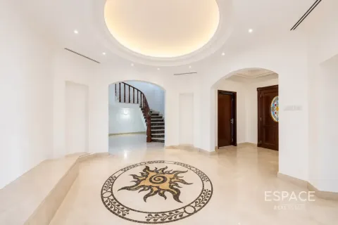 Villa in Green Community West, Green Community, Dubai 6 bedrooms, 657 sq.m. № 122297 - photo 9