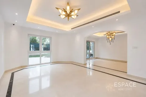 Villa in Green Community West, Green Community, Dubai 6 bedrooms, 657 sq.m. № 122297 - photo 10
