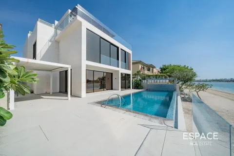 Villa in Palm Jumeirah, Dubai 5 bedrooms, 658 sq.m. № 122300