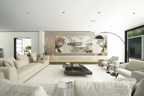 Villa in Green Community West, Green Community, Dubai 5 bedrooms, 706 sq.m. № 122301 - photo 14