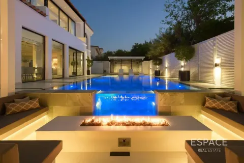 Villa in Green Community West, Green Community, Dubai 5 bedrooms, 706 sq.m. № 122301 - photo 4