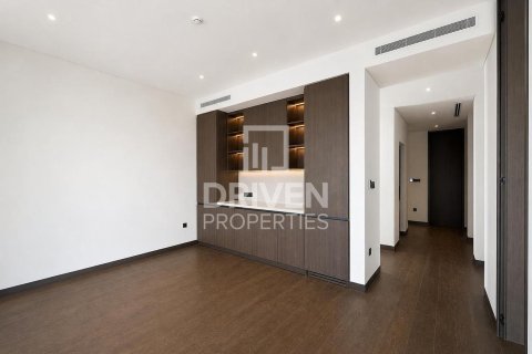 Villa in Tilal Al Ghaf, Dubai 5 bedrooms, 473.16 sq.m. № 140957 - photo 12
