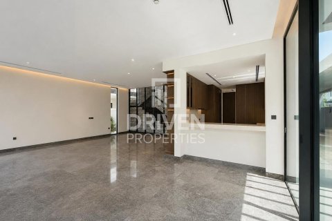 Villa in Tilal Al Ghaf, Dubai 5 bedrooms, 473.16 sq.m. № 140957 - photo 2