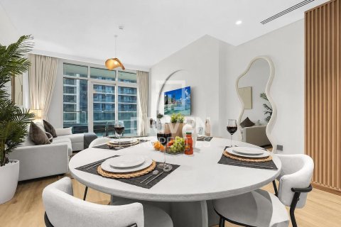 Apartamento en EMAAR Beachfront, Dubai Harbour, Dubai, 1 dormitorio, 67.73 m², № 140956 - foto 6