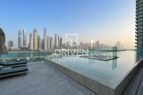Apartamento en EMAAR Beachfront, Dubai Harbour, Dubai, 1 dormitorio, 67.73 m², № 140956 - foto 11