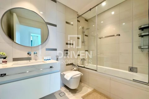 Apartamento en EMAAR Beachfront, Dubai Harbour, Dubai, 4 dormitorios, 217.67 m², № 140253 - foto 21