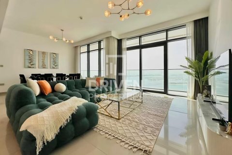 Apartamento en EMAAR Beachfront, Dubai Harbour, Dubai, 4 dormitorios, 217.67 m², № 140253 - foto 6