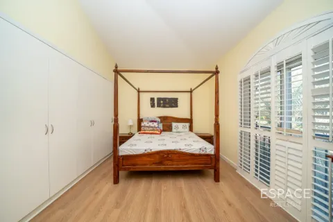 Villa in Green Community West, Green Community, Dubai 5 bedrooms, 548 sq.m. № 122308 - photo 12