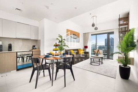 Apartment in Dubai 2 bedrooms, 92 sq.m. № 121727