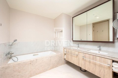 Apartment in Address Harbour Point, Dubai Creek Harbour (The Lagoons), Dubai 2 bedrooms, 128.67 sq.m. № 129251 - photo 10