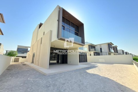 Вилла в Golf Place, Дубай Хилс Эстейт, Дубай, 4 спальни, 800м², № 73824