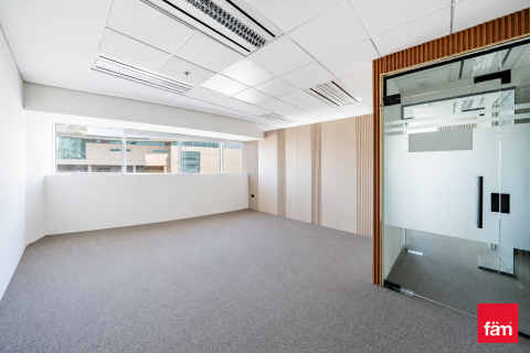 Oficina en Sheikh Zayed Road, Dubai, 210.9 m², № 109183 - foto 14