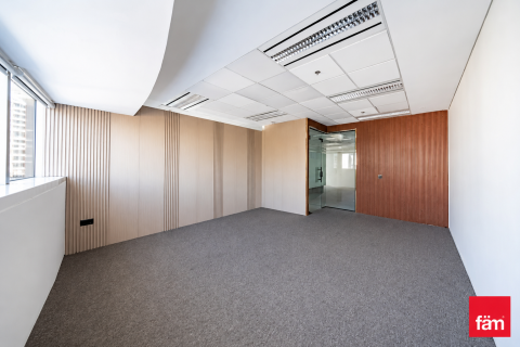 Oficina en Sheikh Zayed Road, Dubai, 210.9 m², № 109183 - foto 4