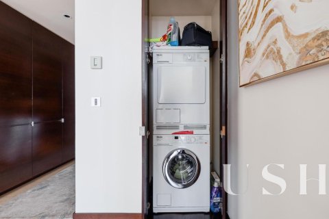 Apartment in Downtown Dubai (Downtown Burj Dubai), Dubai 2 bedrooms, 152 sq.m. № 39191 - photo 10
