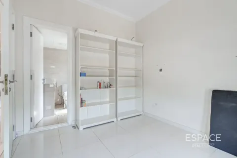 Villa en Springs 4, The Springs, Dubai, 3 dormitorios, 343 m², № 122714 - foto 14