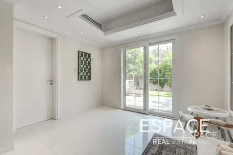 Villa en Springs 4, The Springs, Dubai, 3 dormitorios, 343 m², № 122714 - foto 16