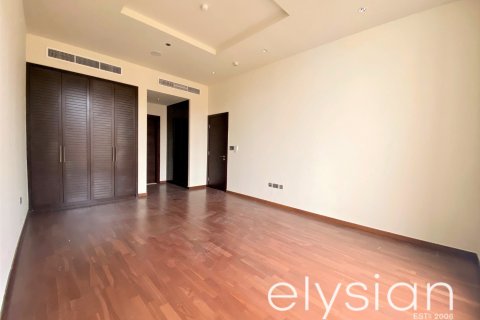 Снять в аренду квартиру в Tiara Residences, Пальма Джумейра, Дубай: 1 спальня, 122м², № 37940 - фото 6