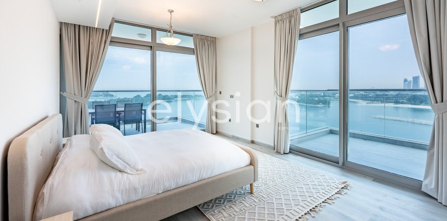 Apartment in Azure Residences, Palm Jumeirah, Dubai 2 bedrooms, 187 sq.m. № 37939