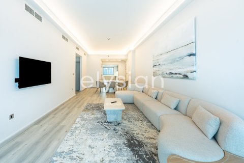 Apartment in Azure Residences, Palm Jumeirah, Dubai 2 bedrooms, 187 sq.m. № 37939 - photo 3