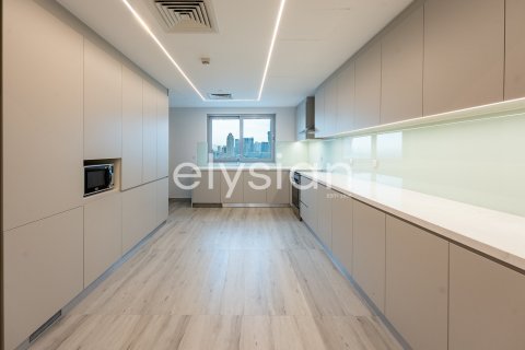 Apartment in Azure Residences, Palm Jumeirah, Dubai 2 bedrooms, 187 sq.m. № 37939 - photo 9