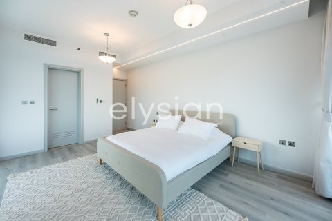 Apartment in Azure Residences, Palm Jumeirah, Dubai 2 bedrooms, 187 sq.m. № 37939 - photo 5