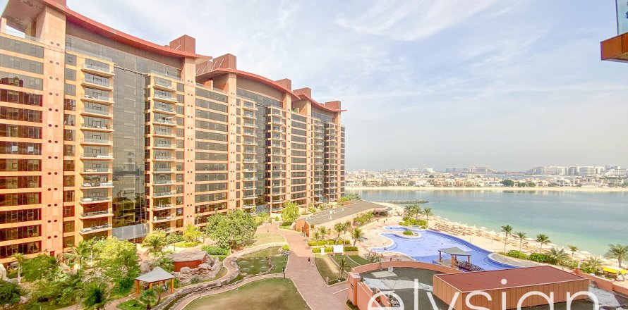 شقة في Tiara Residences, نخلة جميرا, دبي 3 غرف نوم, 15842 م² رقم 37941