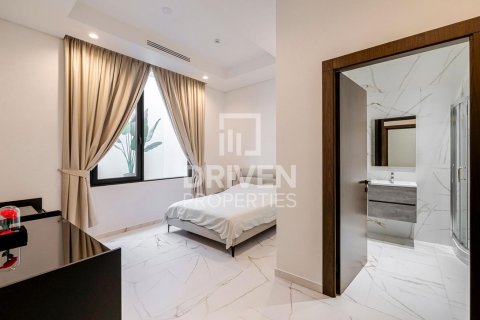 Villa in Pearl Jumeirah, Jumeirah, Dubai 5 bedrooms, 898.47 sq.m. № 138181 - photo 18